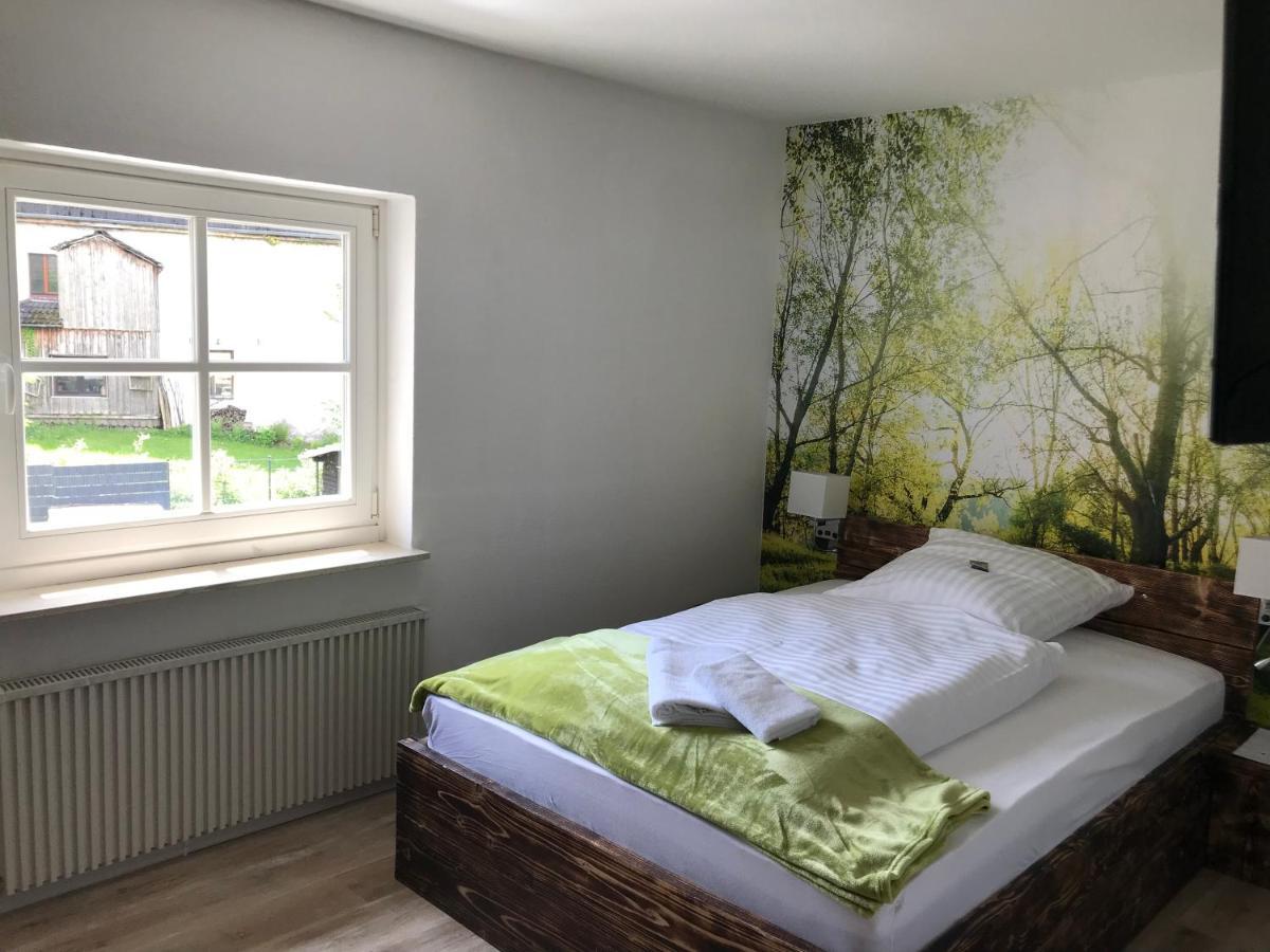 Landgasthof Zum Dorfkrug Schoneberg  Ngoại thất bức ảnh