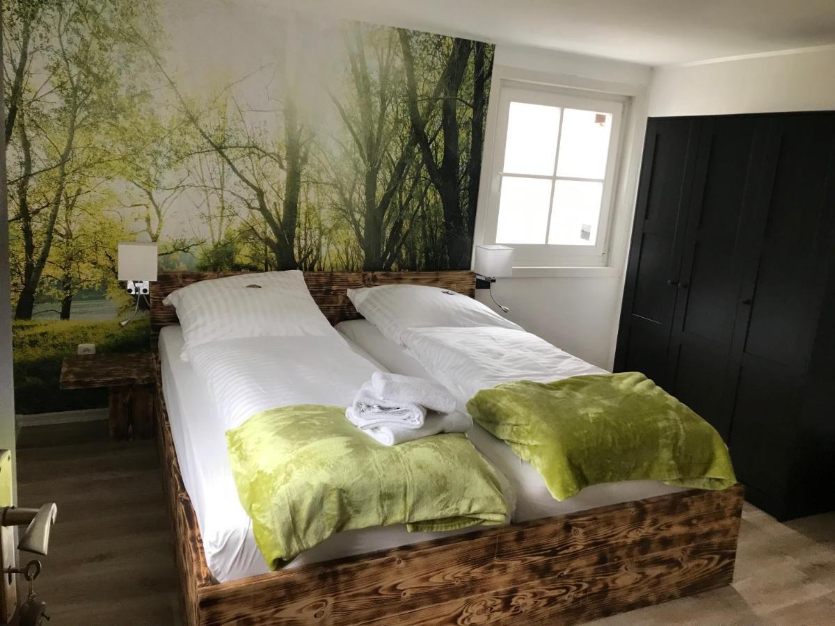 Landgasthof Zum Dorfkrug Schoneberg  Ngoại thất bức ảnh